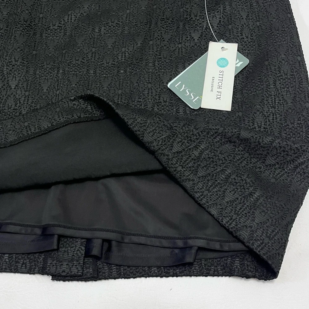 Lyssé Lace Stretch Mini Skirt Black Size 1X (18 - 20) - Picture 3 of 10